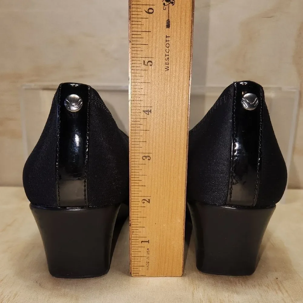 Life Stride Gratitude Black Wedge Shoes Women 10 Silver Metal Accent 1.75” Heel